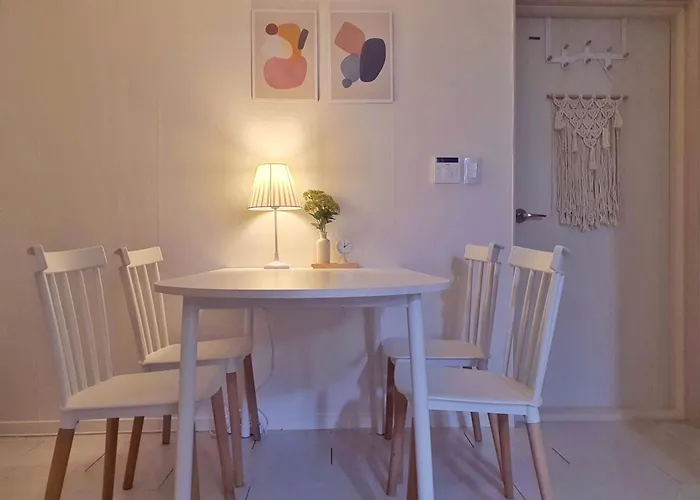 Sunny House